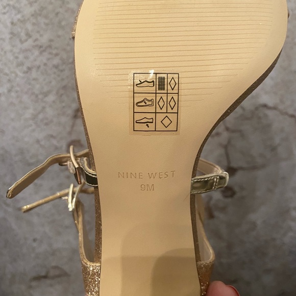 Nine West Gold Sparkle Strappy Shoes - Picture 4 of 5